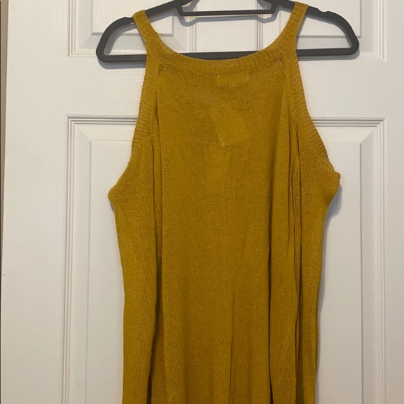 Sweater - Picture 3 of 4